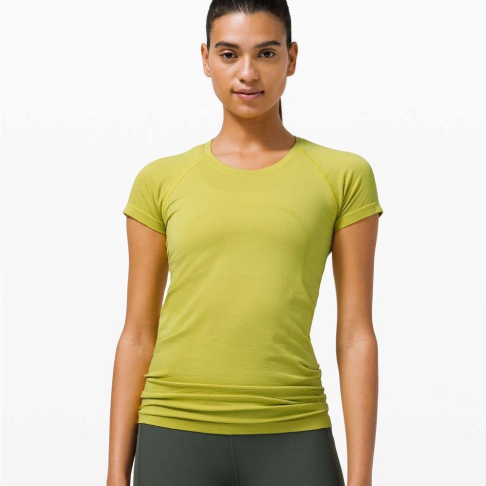 Women's Lululemon Yellow Pear Swiftly Tech Hip Length